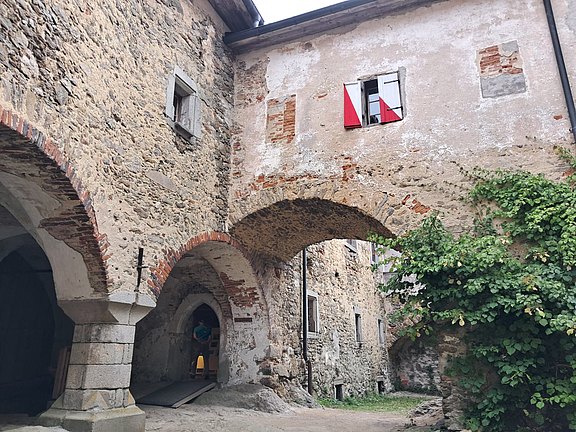 7_In_der_Burg_Piberstein.jpg